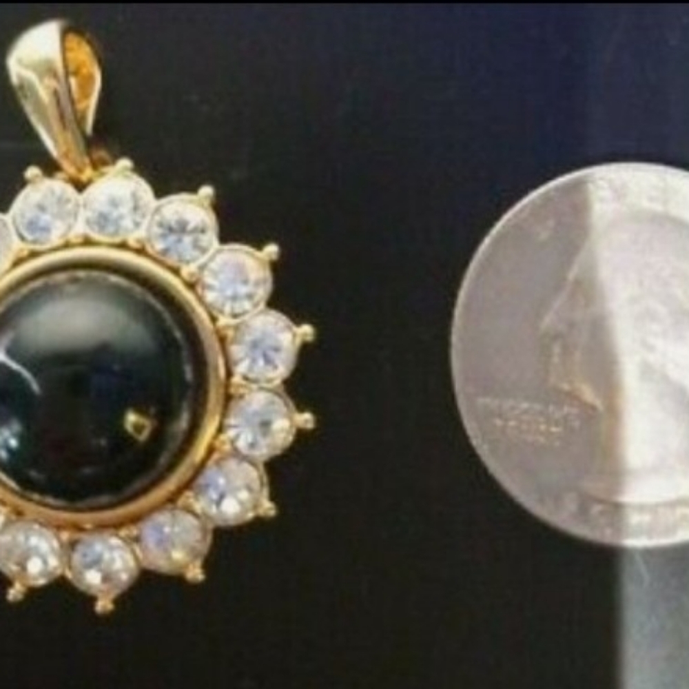NOLAN MILLER vintage fashion pendant